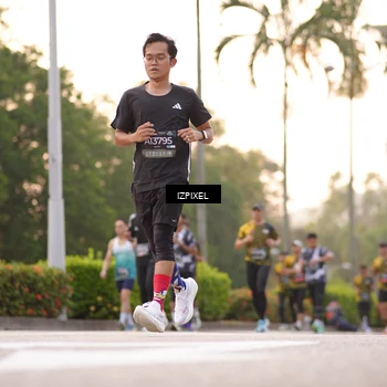 Runner Photo 6331946