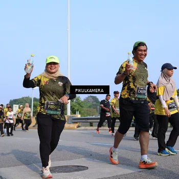 Runner Photo 6331984