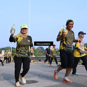 Runner Photo 6331986