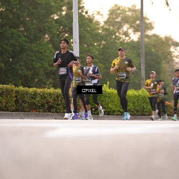 Runner Photo 6331990