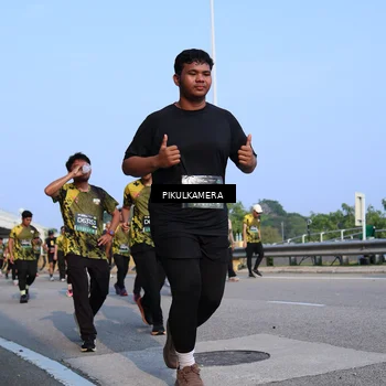 Runner Photo 6332013