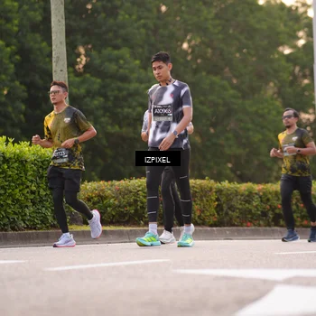 Runner Photo 6332123
