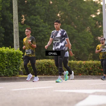 Runner Photo 6332124