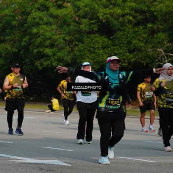 Runner Photo 6332177