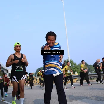Runner Photo 6332238