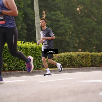 Runner Photo 6332269