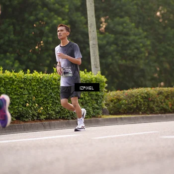 Runner Photo 6332284