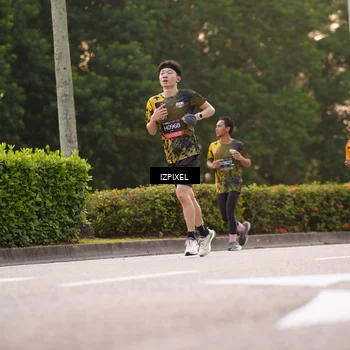 Runner Photo 6332348