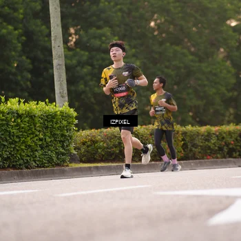 Runner Photo 6332350