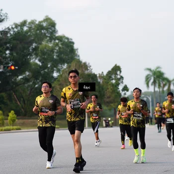Runner Photo 6332360