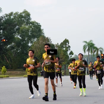 Runner Photo 6332372