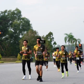 Runner Photo 6332385