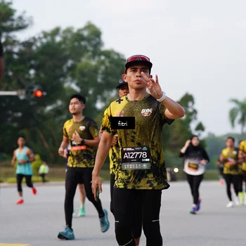 Runner Photo 6332395