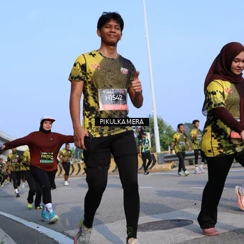 Runner Photo 6332410