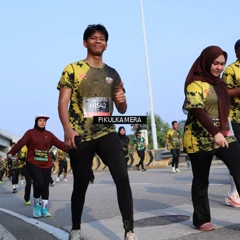 Runner Photo 6332413