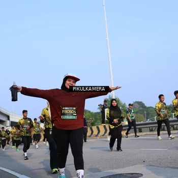 Runner Photo 6332458