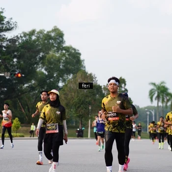 Runner Photo 6332509