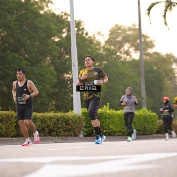 Runner Photo 6332515