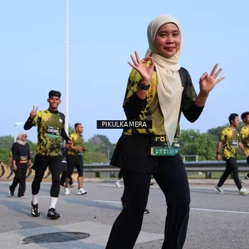 Runner Photo 6332529