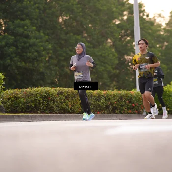 Runner Photo 6332565