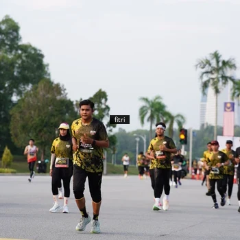 Runner Photo 6332577