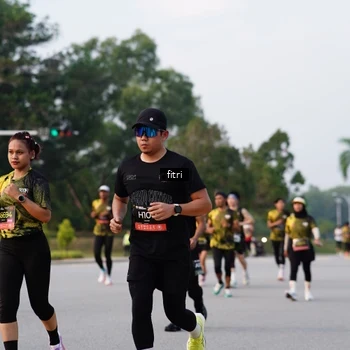 Runner Photo 6332585