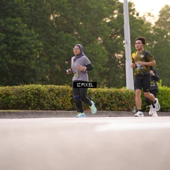 Runner Photo 6332592