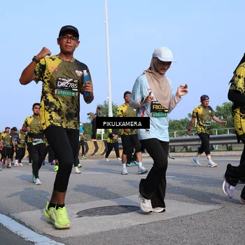 Runner Photo 6332633