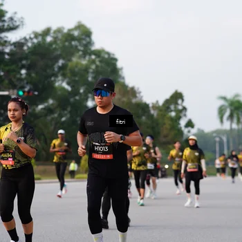 Runner Photo 6332636