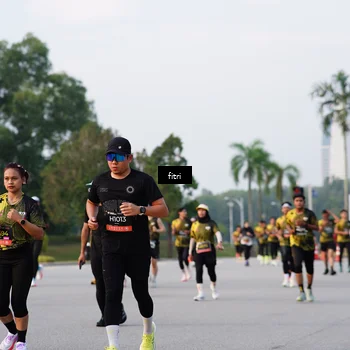 Runner Photo 6332648