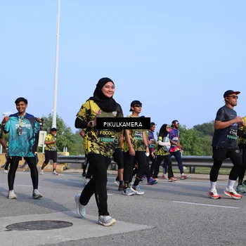 Runner Photo 6332706
