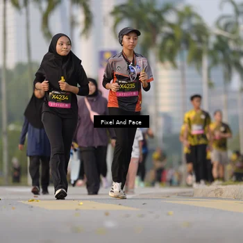 Runner Photo 6332758