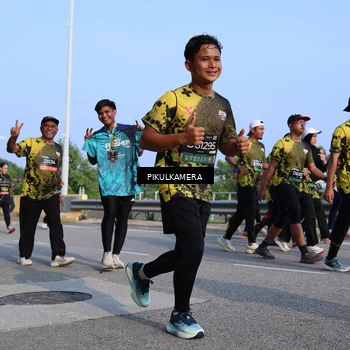 Runner Photo 6332775