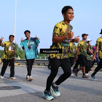 Runner Photo 6332786