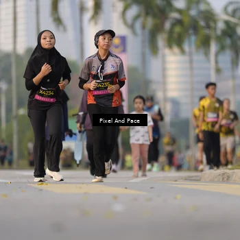 Runner Photo 6332810