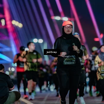 Runner Photo 6332834
