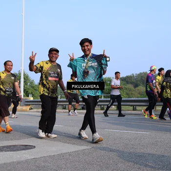 Runner Photo 6332841