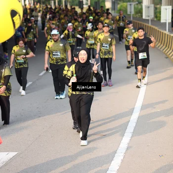 Runner Photo 6332845