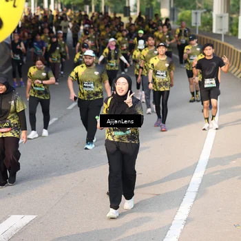 Runner Photo 6332855