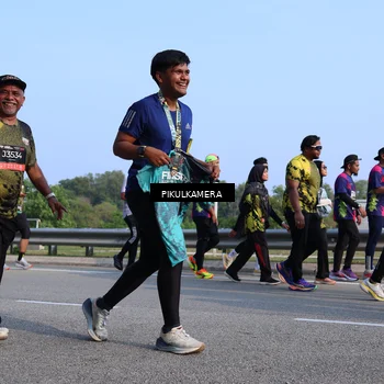 Runner Photo 6332881