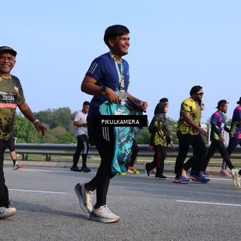 Runner Photo 6332904