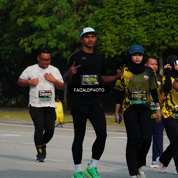 Runner Photo 6332907