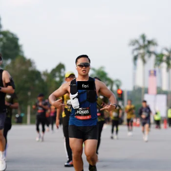 Runner Photo 6332946