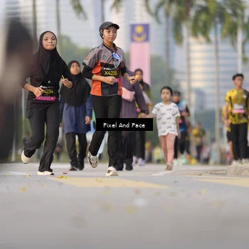 Runner Photo 6333006