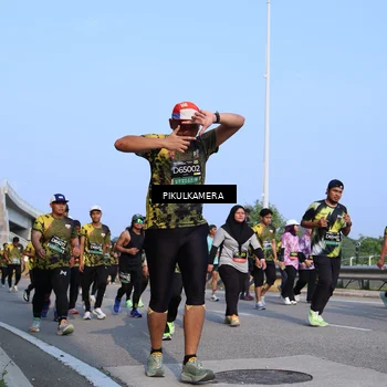Runner Photo 6333095
