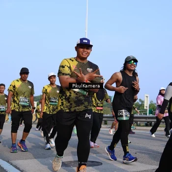 Runner Photo 6333180