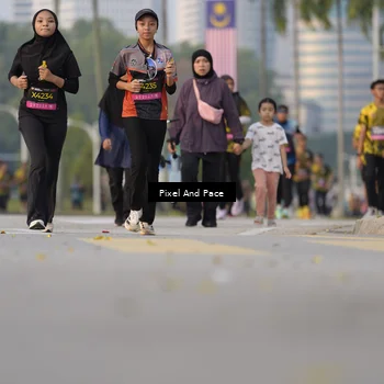 Runner Photo 6333188