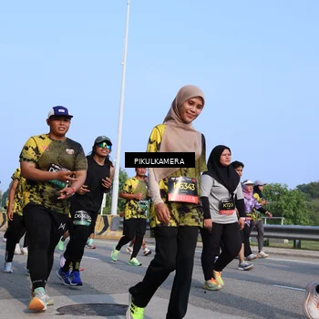 Runner Photo 6333201