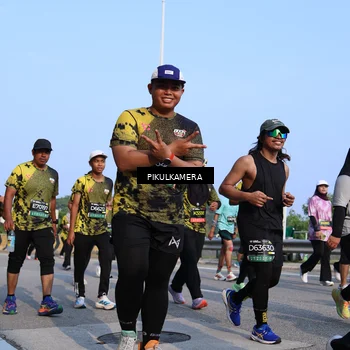 Runner Photo 6333242