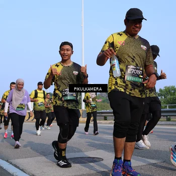 Runner Photo 6333340